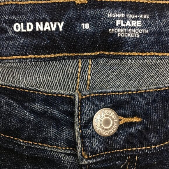 Old Navy Women's Jeans High Rise Flare Leg Beatrice Stretch size 18 length 27" - Picture 3 of 9